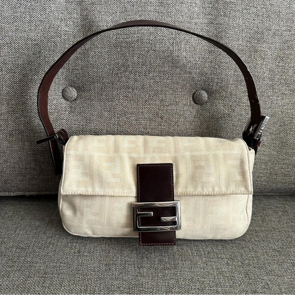 Vintage Fendi FF Zucca Baguette